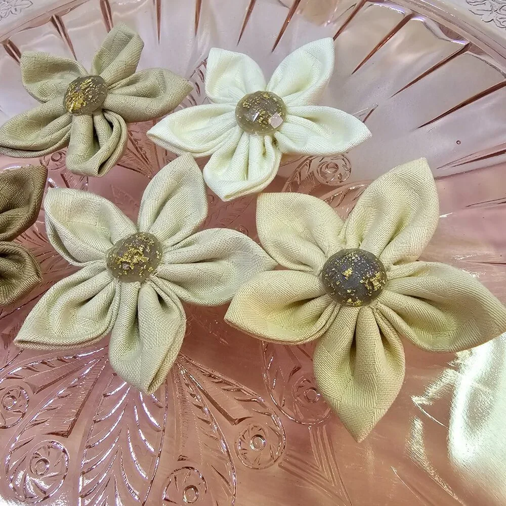5pc Thatched Dauphin Fabric Flower Set, Vintage Fabrics